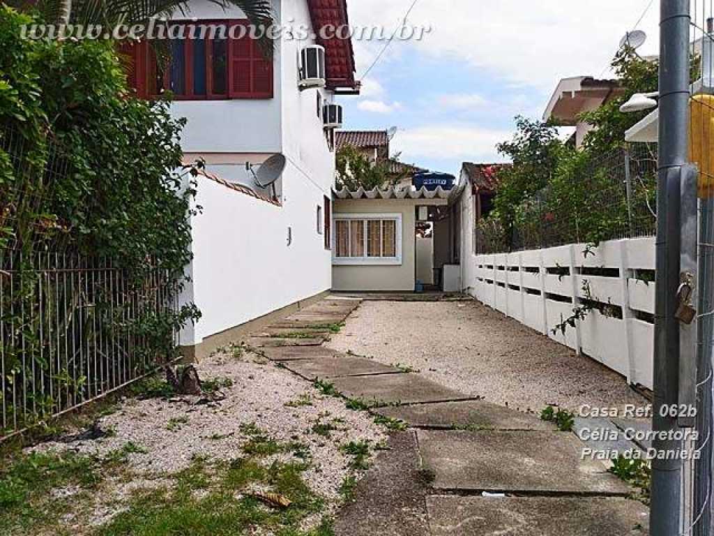 Casa de frente à praia. 2 quartos