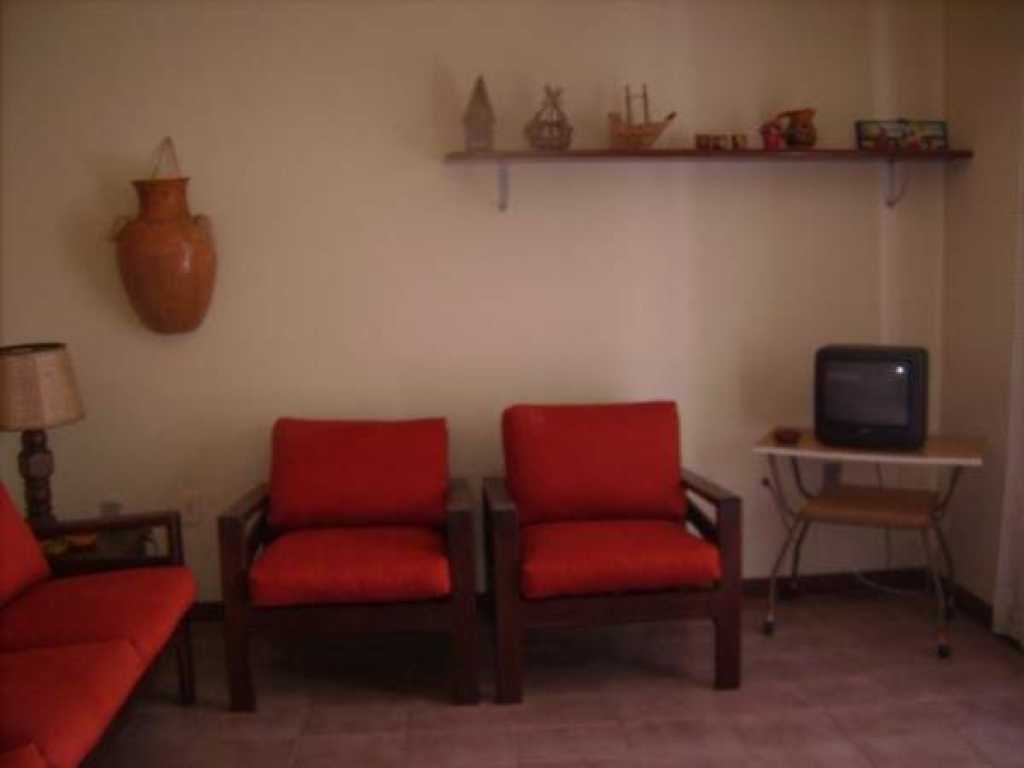 Apartamento com 2 dormitórios.