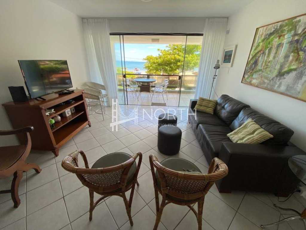 Excelente apartamento pé na areia, vista incrível