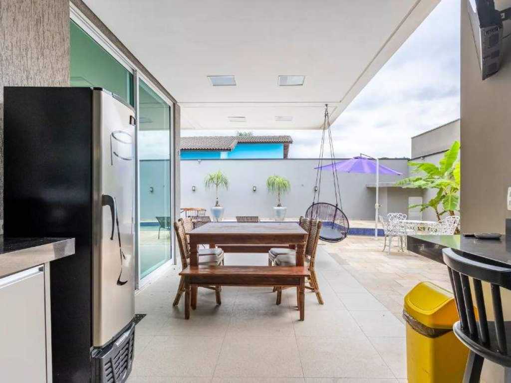 MANSÃO MIAMI 14 pessoas juquehy/boraceia/rivieira