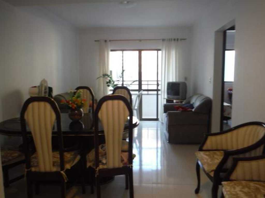 Apartmento vista lateral praia 3 quartos climatizados - Meia Praia