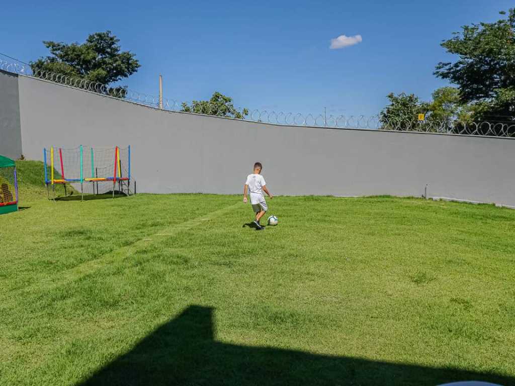 Sítio Malibu com piscina em Confins-MG proximo a Belo Horizonte.