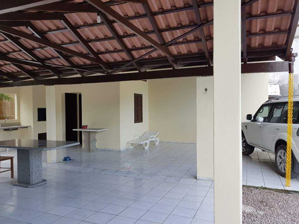 CASA EM CANTO GRANDE 150 METROS DA PRAIA