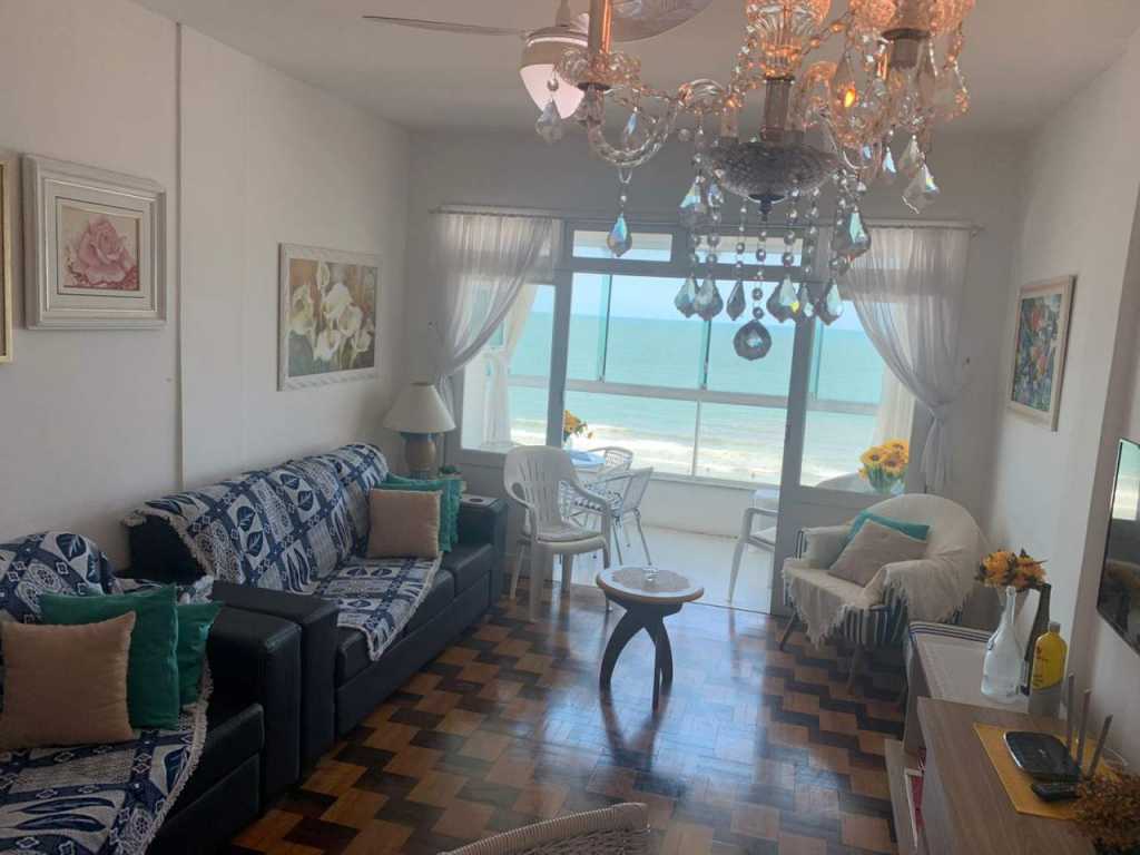 APARTAMENTO FRENTE MAR BALNEÁRIO CAMBORIÚ