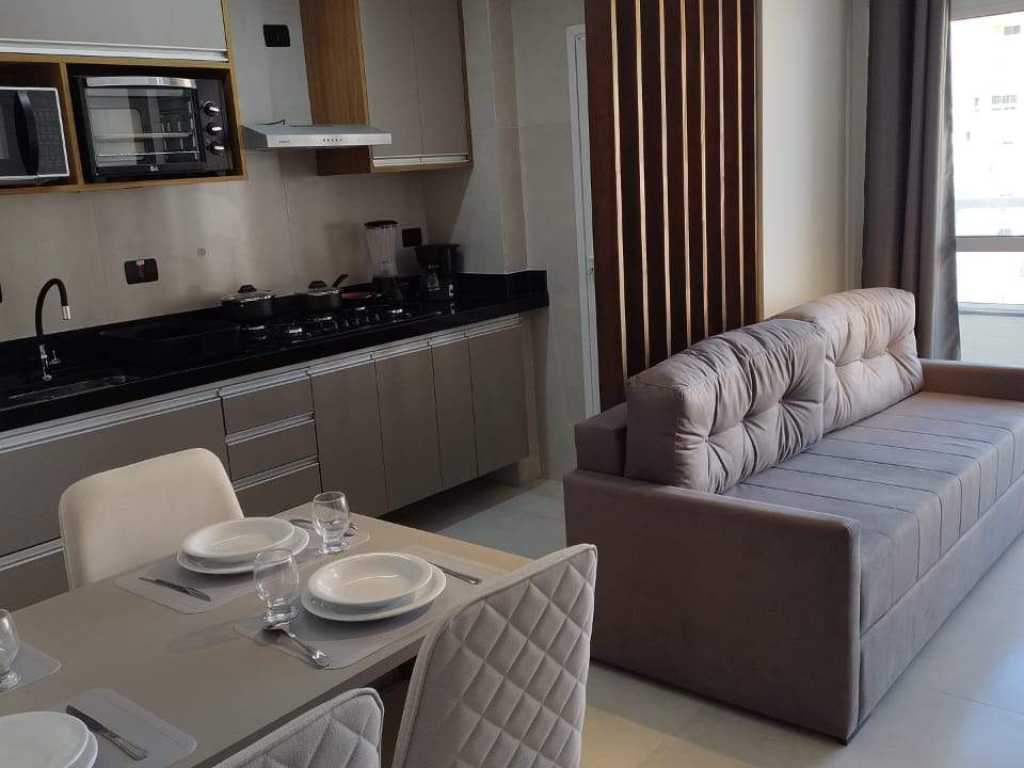 APARTAMENTO NA PRAIA COMPLETISSIMO