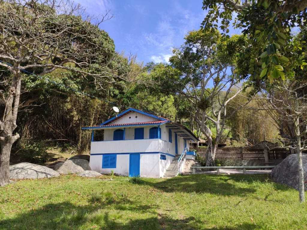 Hermosa casa junto al mar en la playa de Conceição en Bombinhas '' Ref.222