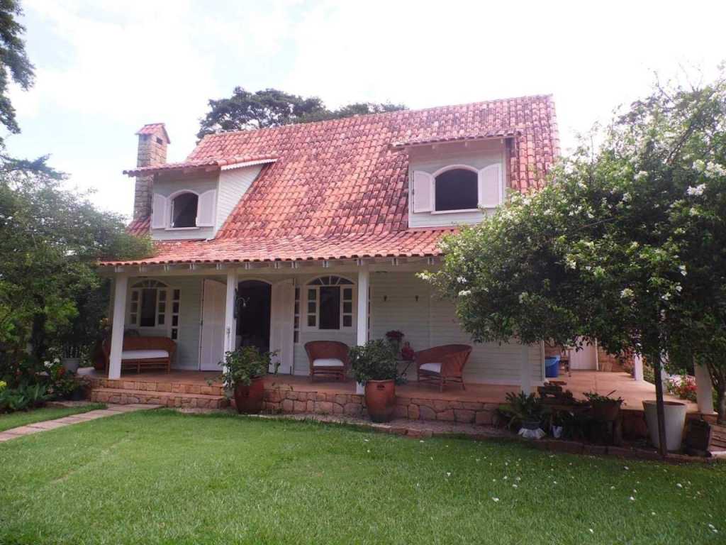 Charmosa e aconchegante casa em Petrópolis