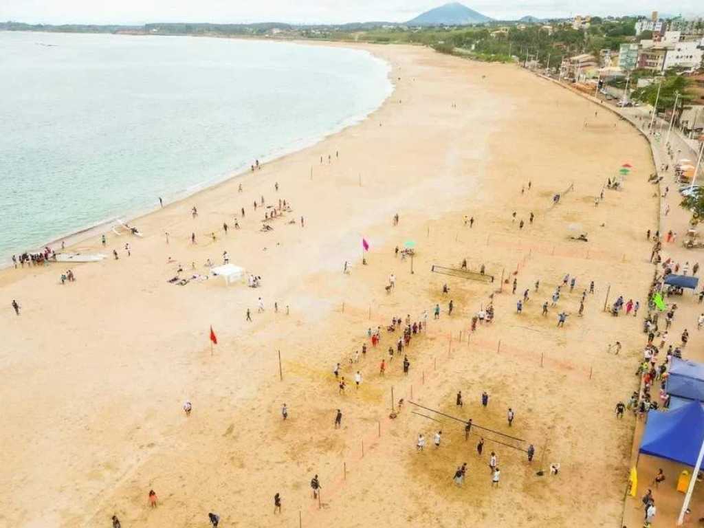 Casa Ampla para alugar em Meaipe, Guarapari.