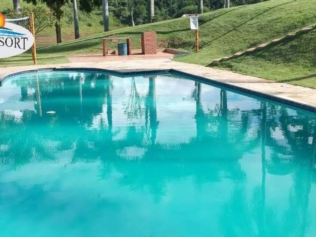 CHACARA PÉ NA ÁGUA, RAMPA JET, COSTELA NO BAFO, PISCINA, MARAVILHOSA WIFI 200mb