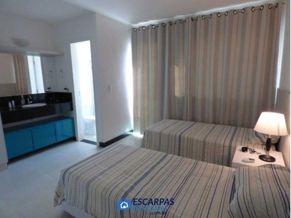 Apartamento Resort Residence Mirante em Escarpas do Lago, Capitólio, MG, com área de lazer completa