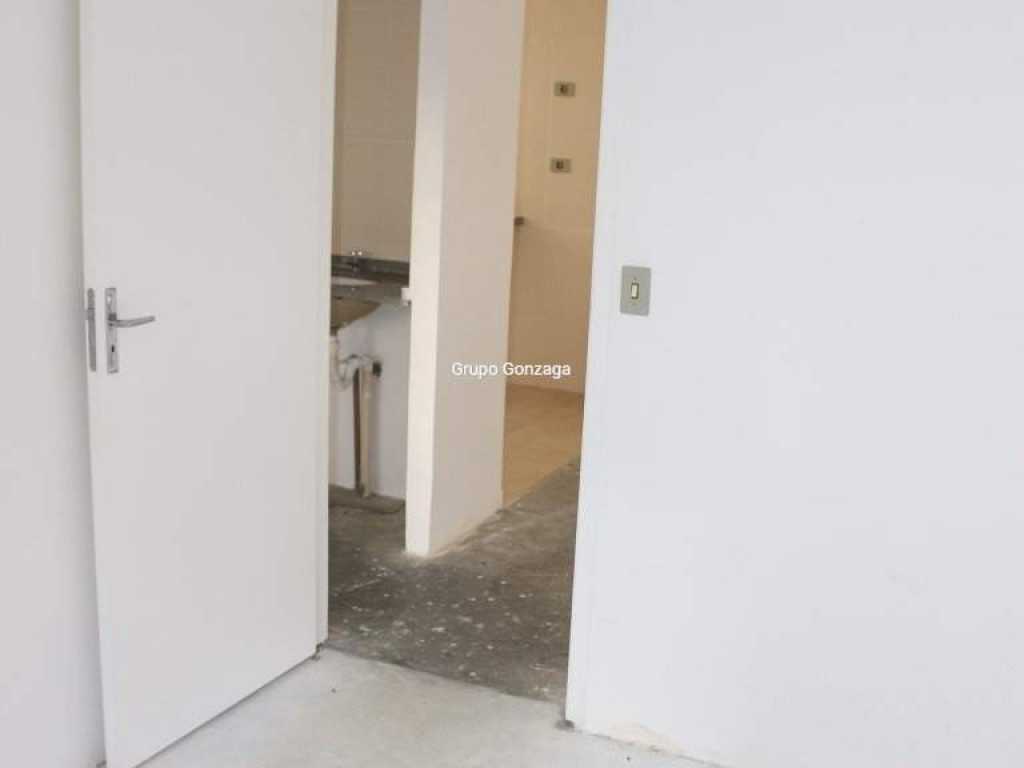 Apartamento 2 Quartos Eucaliptos 41m²