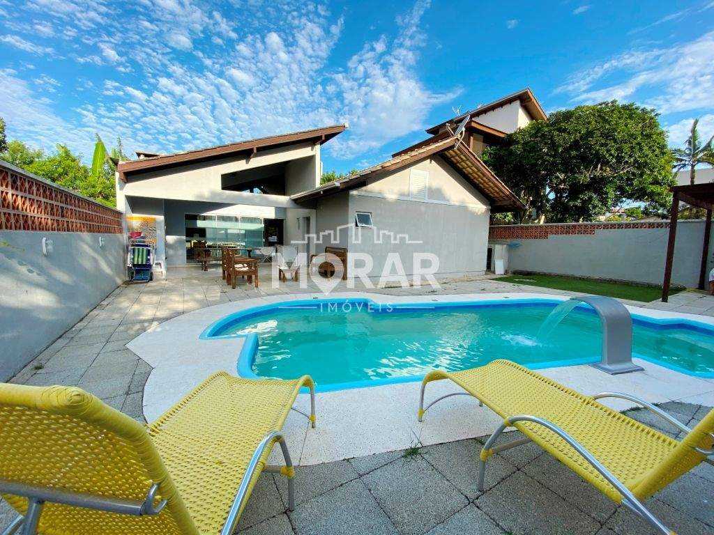 M005 LINDA CASA COM PISCINA - MARISCAL