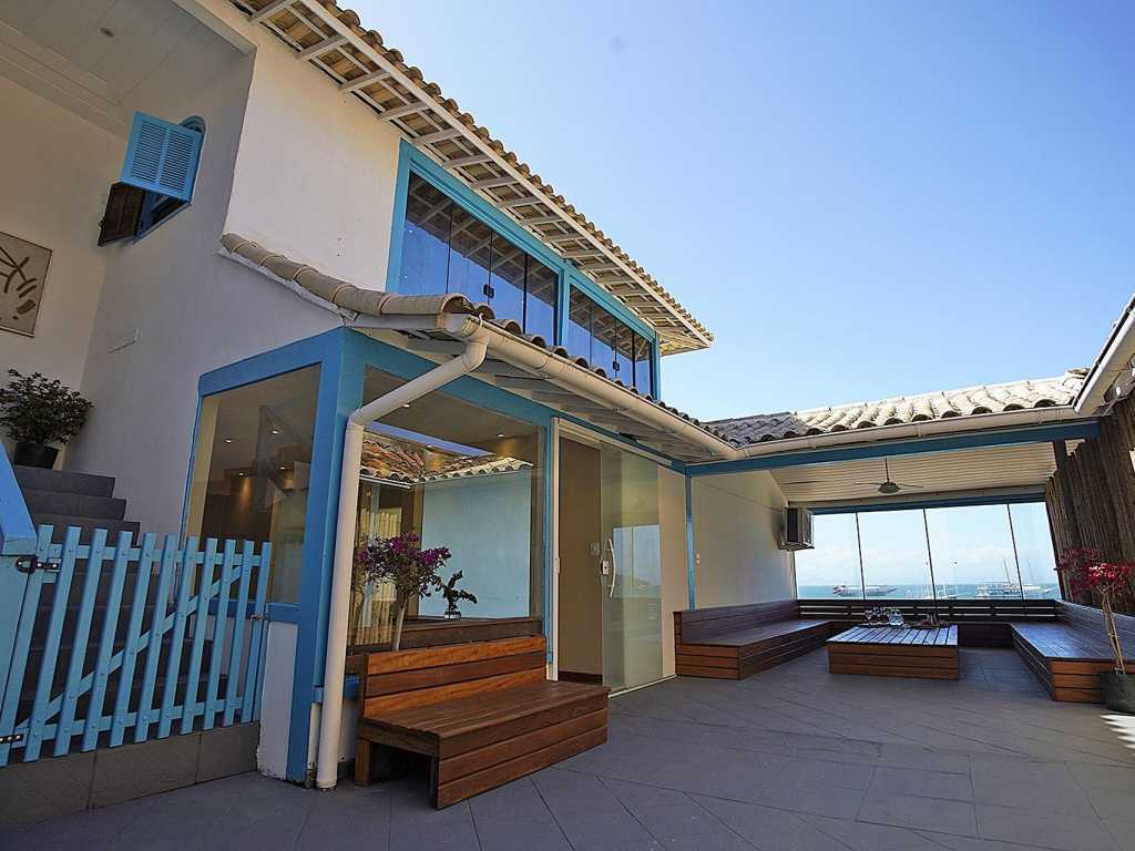 Buz013 - Hermosa casa frente al mar en Búzios