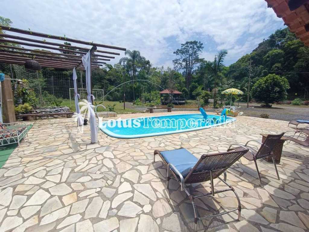 Lindo Rancho para eventos com excelente localização e estrutura - Sit0030