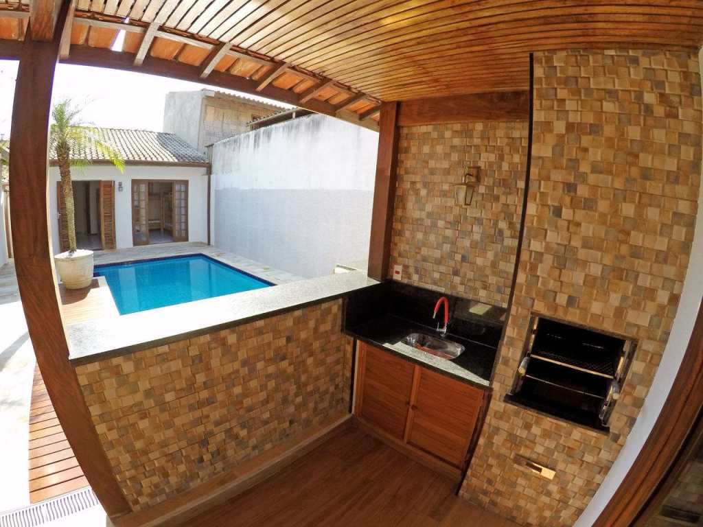Casa Praia Grande con piscina de aire y luz