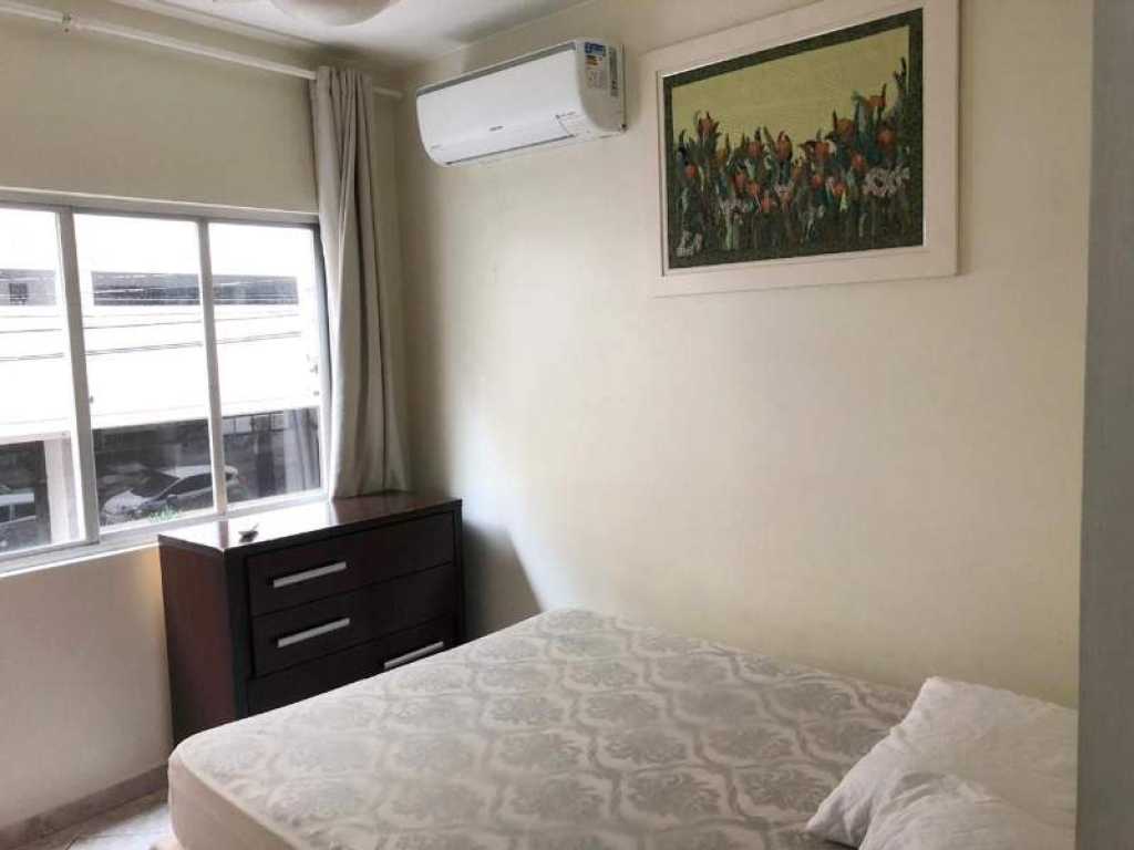 Apartamento 2 dormitorios em Balneário Camboriu proximo da Avenida Brasil