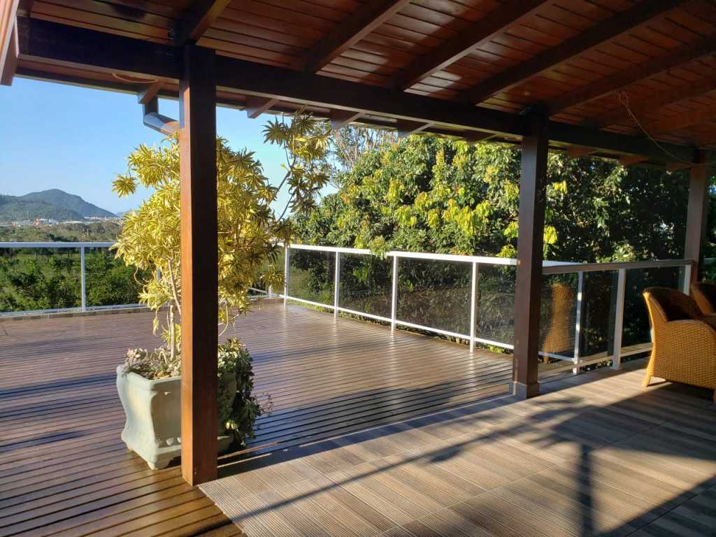 Linda casa com piscina para férias