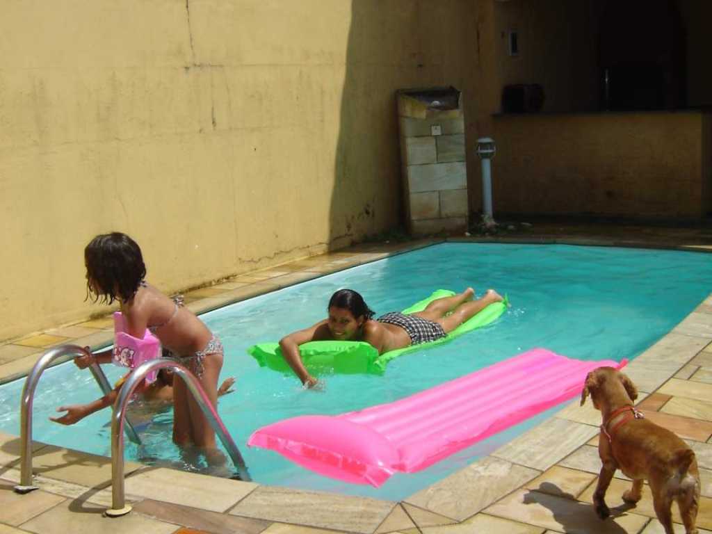 Casa com Piscina