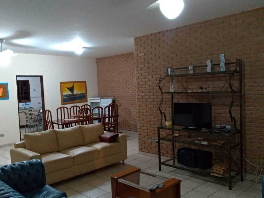 CASA PERFEITA NO CONDOMÍNIO FECHADO RECANTO DA LAGOINHA, 200M DO MAR!