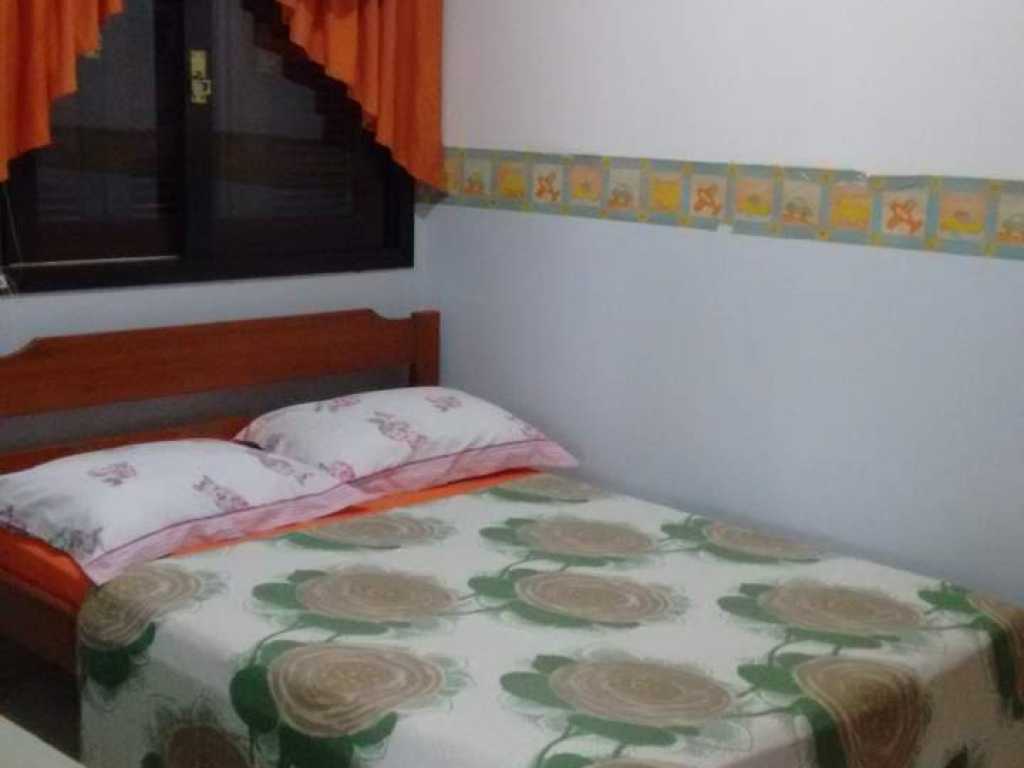 Excelente apartamento de frente com sacada,