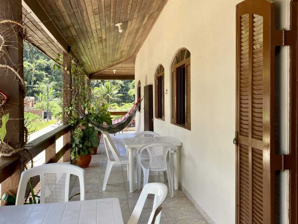 House with 4 bedrooms, WI-FI - P / 10 people - Maranduba