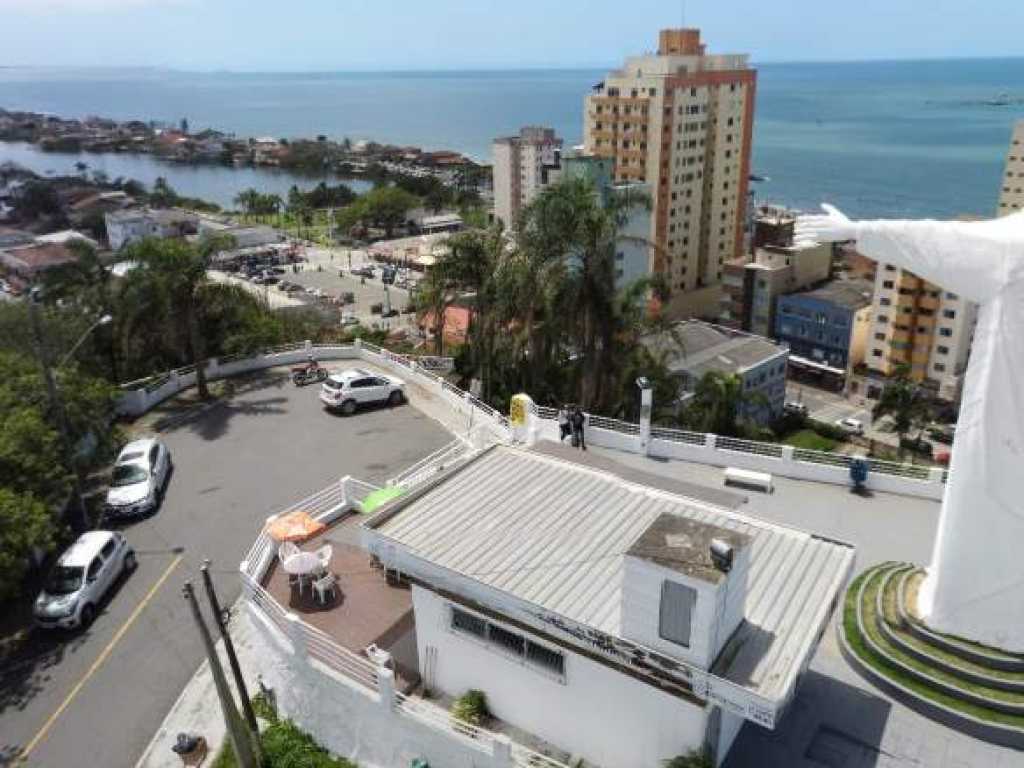 Casa aconchegante, bem ventilada, lugar tranquilo  em Barra Velha SC