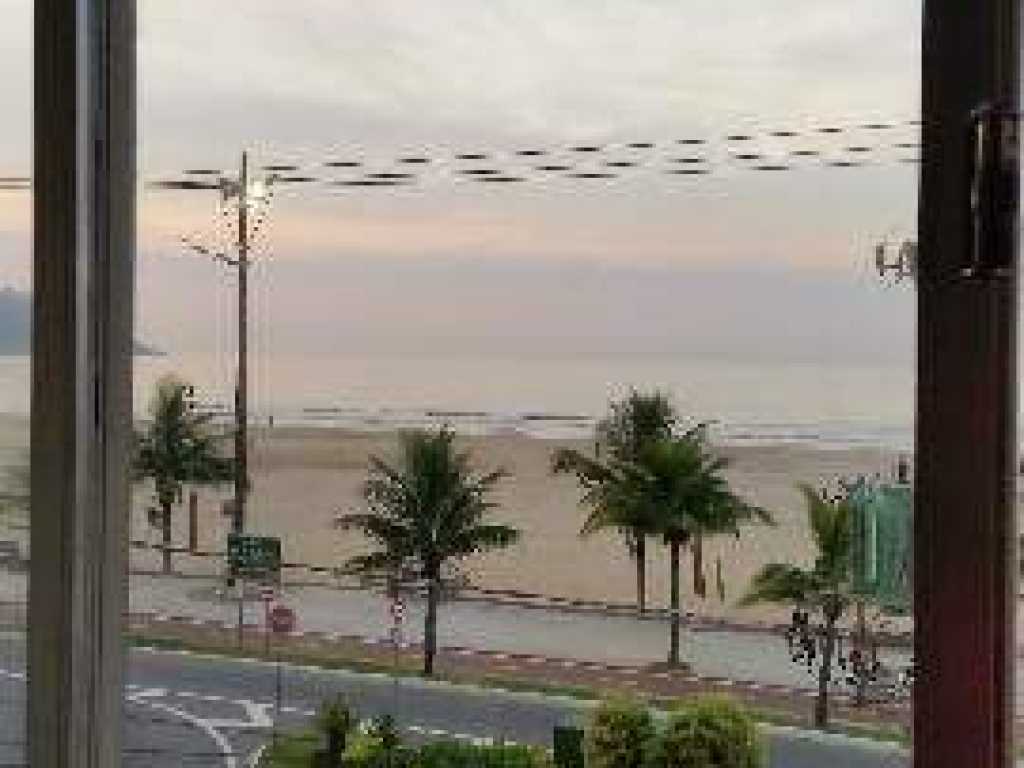 Praia Grande frente ao mar centro boqueirao