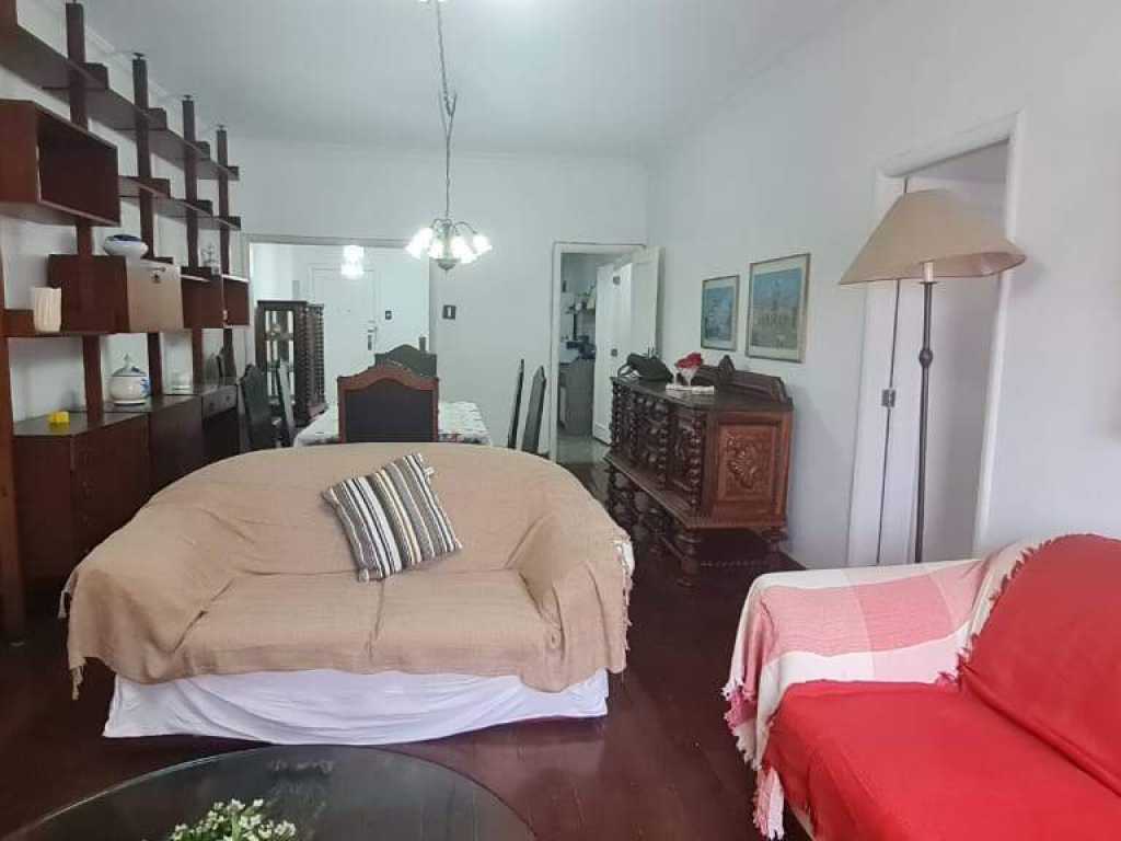 Apartamento de 3 quartos, sendo uma suíte frente mar em Copacabana Rio de Janeiro RJ