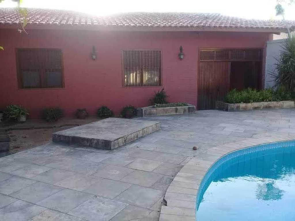 Casa de praia com piscina