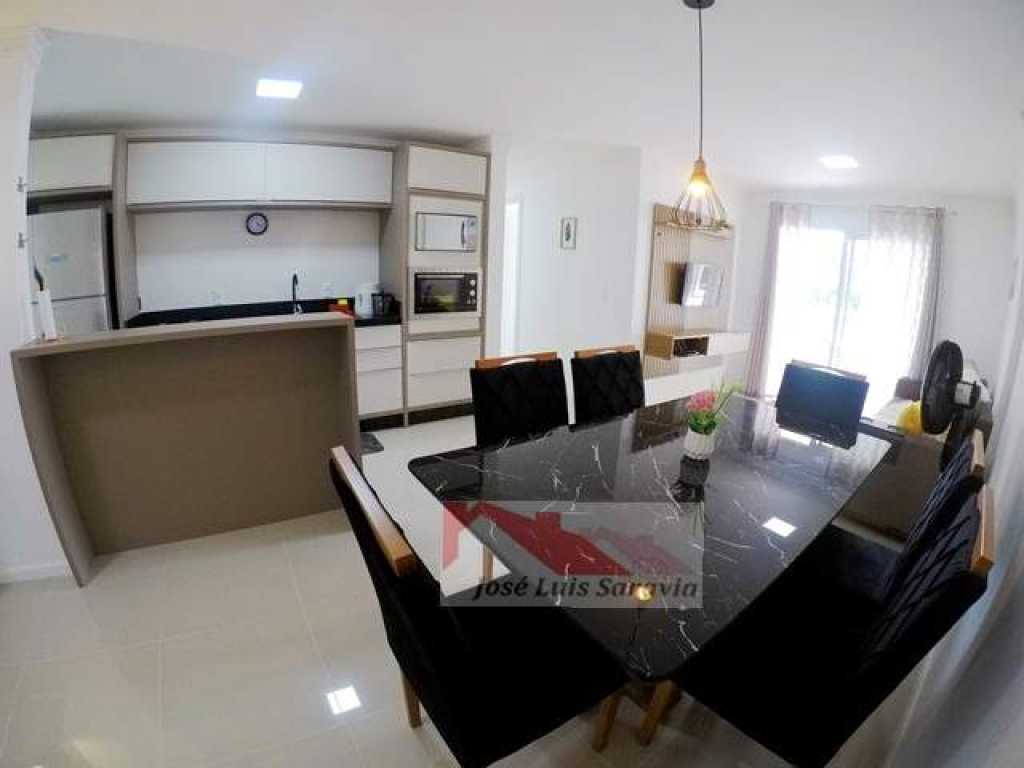 Apartamento de 3 dormitorios (RL306)