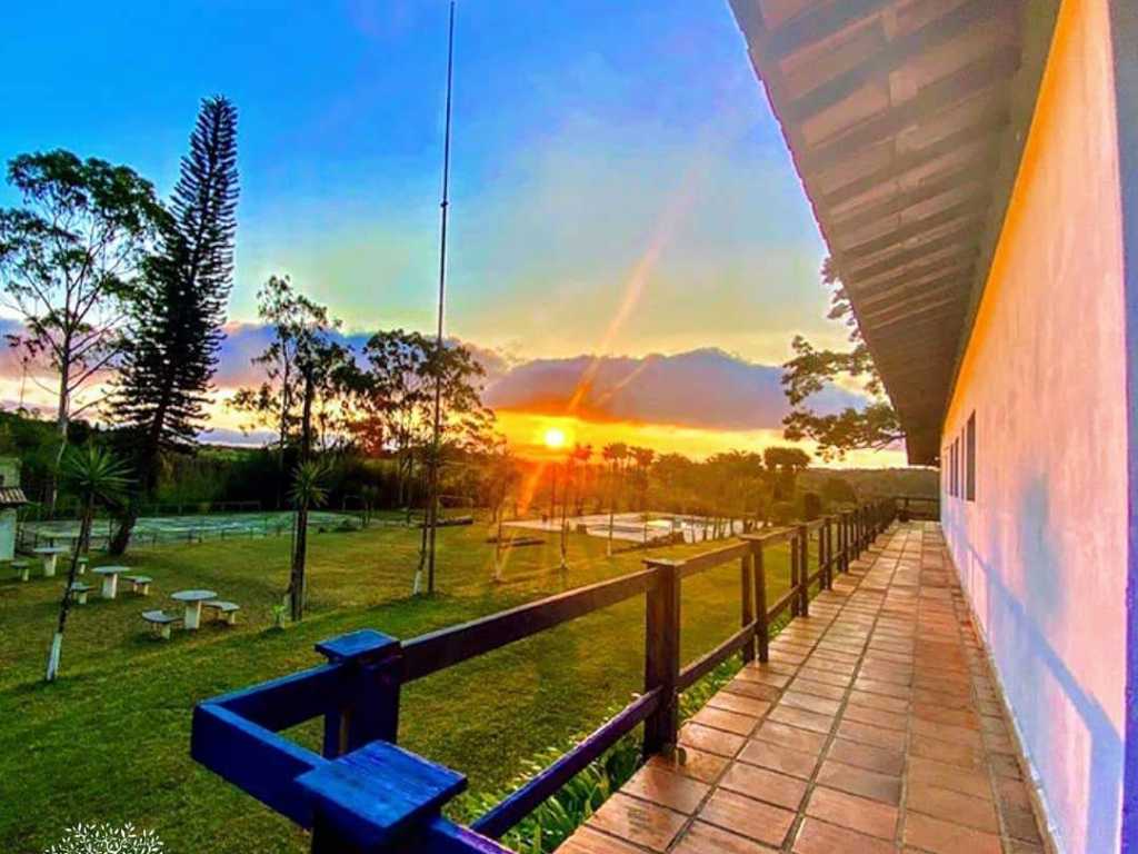 Paraíso Rural no Km 70 da Rod. Mogi-Bertioga/SP - Cinturão Verde de São Paulo