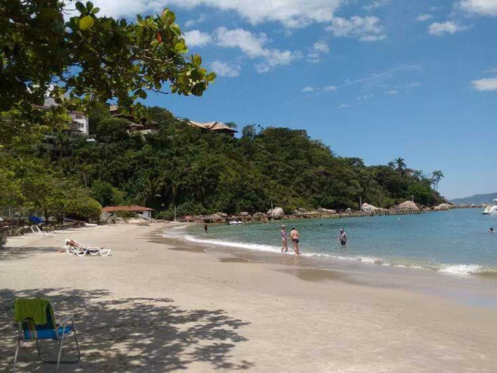 Casa a beira mar em Condomínio Marítimo na Costa Esmeralda. Vista espetacular!