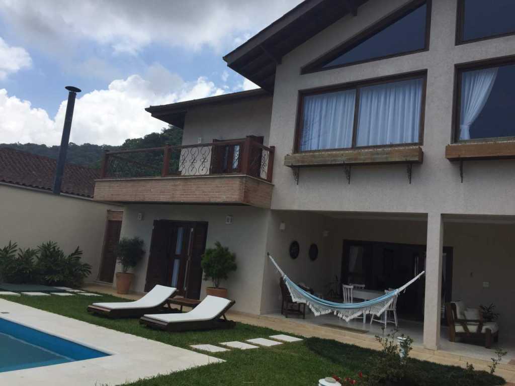 Linda casa em Ubatuba