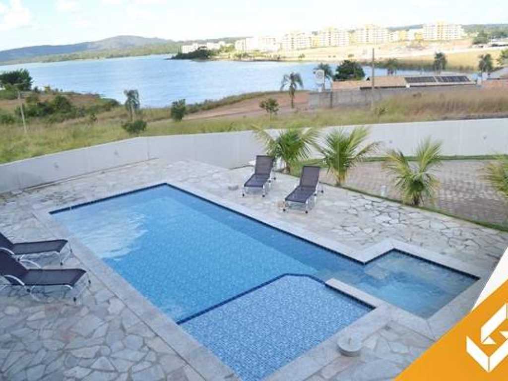 MARAVILHOSO SOBRADO C/8 SUÍTES E PISCINA QUENTE (HÍBRIDA) C/ HIDROMASSAGEM EM CALDAS NOVAS-GO.