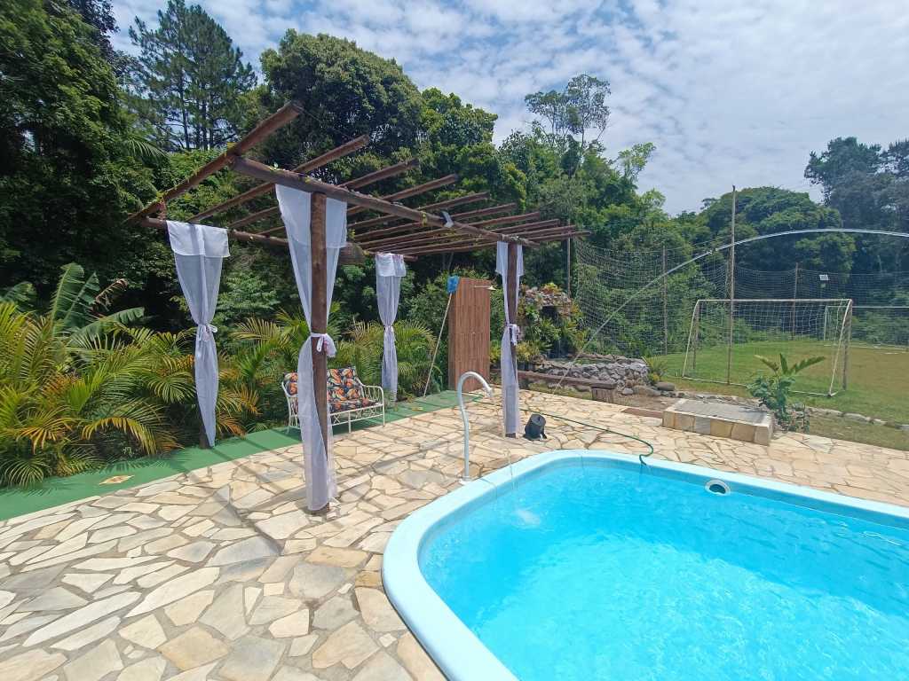 Lindo Rancho para eventos com excelente localização e estrutura - Sit0030