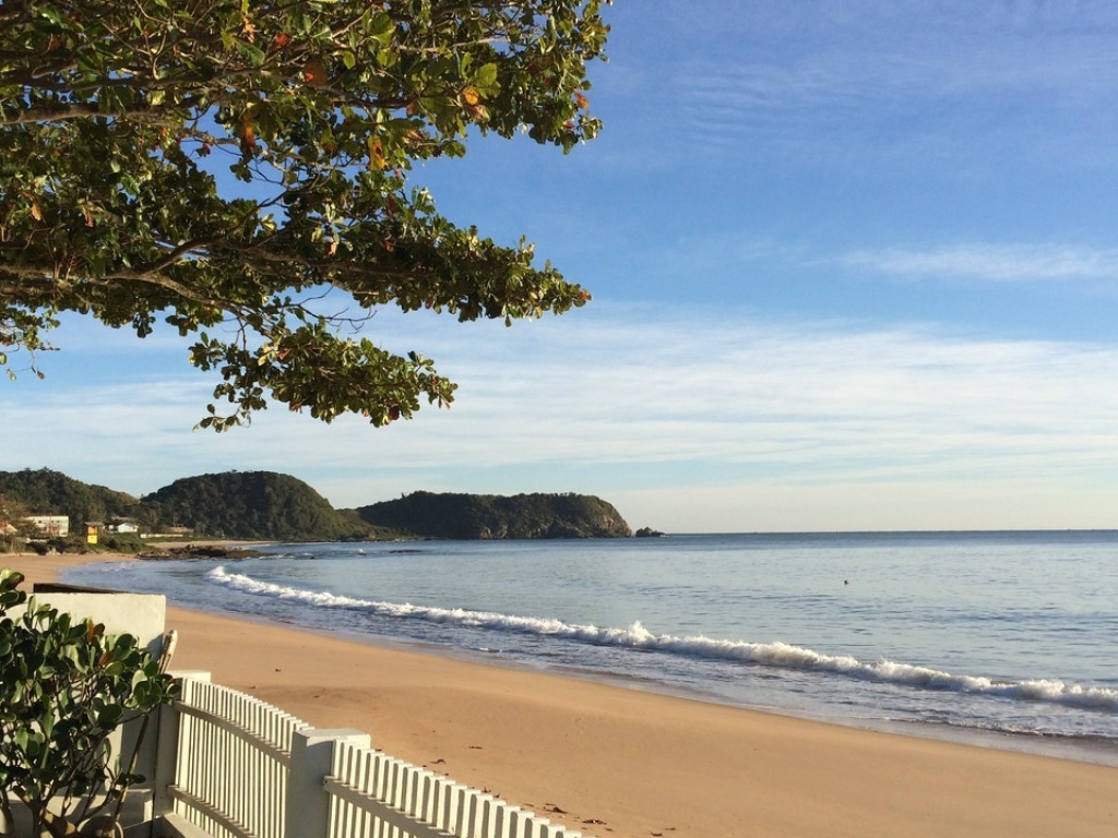 Apartamento Pé na areia...praia paradisiaca em Penha SC para Temporada