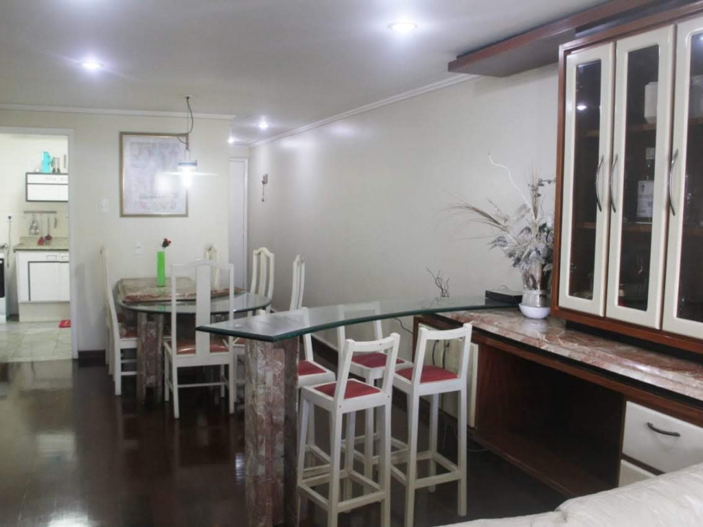 Great fit 3 bedroom wifi, cable tv, air, sea view