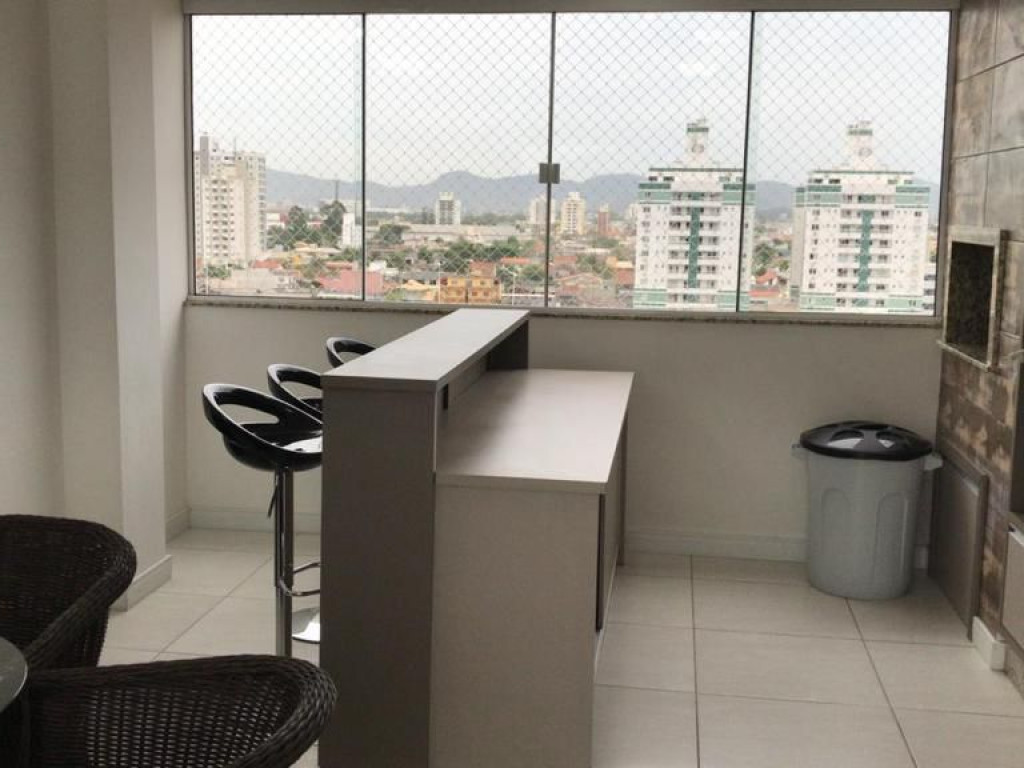 Apartamento mobiliado, pronto para morar, em Itajaí com 2 dormitórios