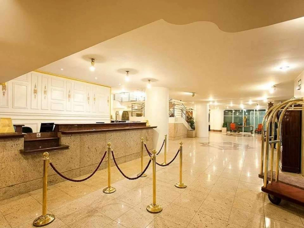 Dayrell Hotel e Centro De Convenções
