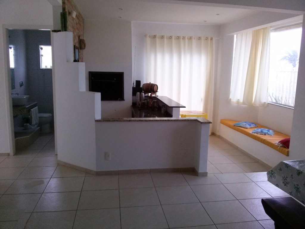 Beautiful house for sea front season in Barra Velha - with air conditioning.