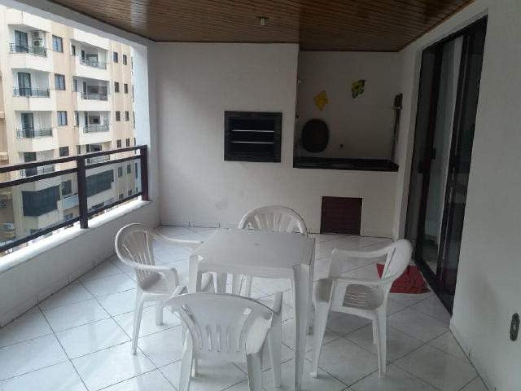 APARTAMENTO - EXCEL. LOCALIZAÇÃO - MEIA PRAIA