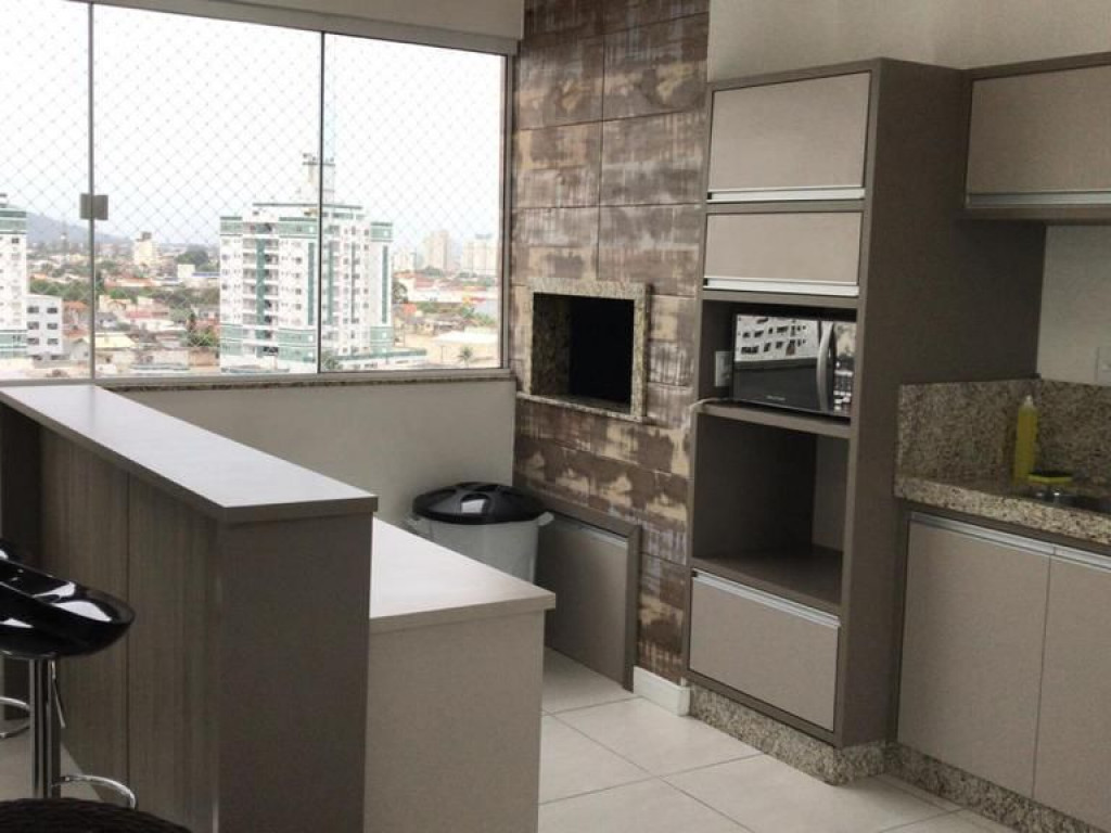 Apartamento mobiliado, pronto para morar, em Itajaí com 2 dormitórios