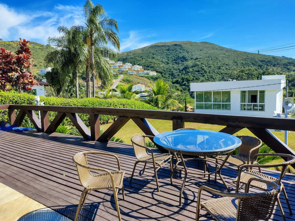 Casa em Escarpas do Lago Ótimo Preço, Aconchegante, Área bem Ampla e Excelente Localização