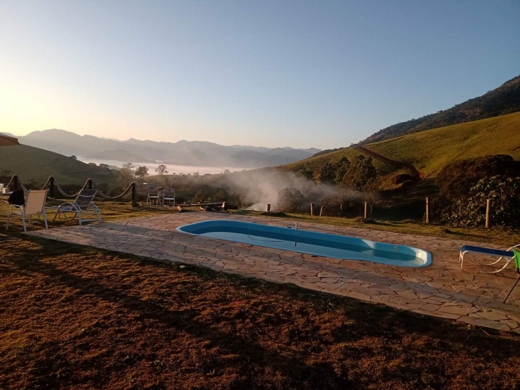 Sítio lindo , com piscina e no alto da serra da Mantiqueira