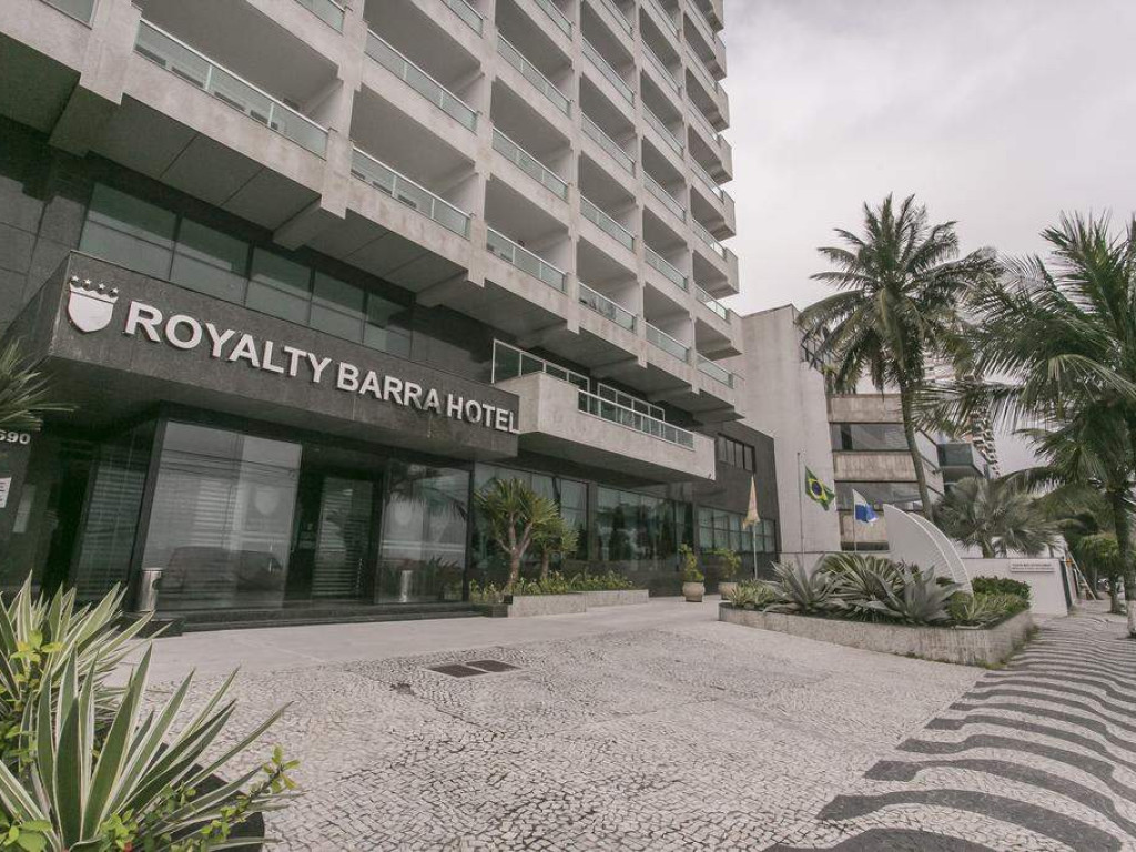 Royalty Barra Hotel