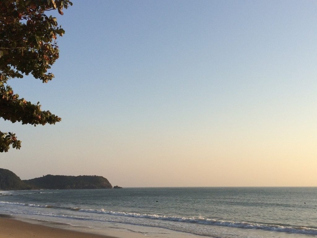 Apartamento Pé na areia...praia paradisiaca em Penha SC para Temporada