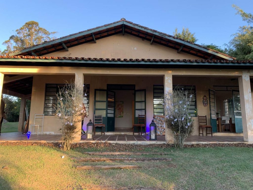 Casa na Represa do Taiaçupeba