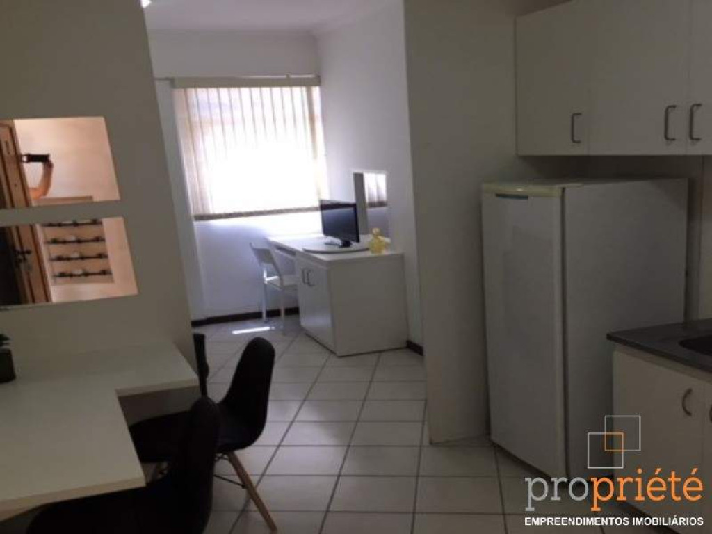 ED. PORTO DO LAGO APTO 220 PROPRIÉTÉ APARTAMENTO - QUADRA CA 9, 220