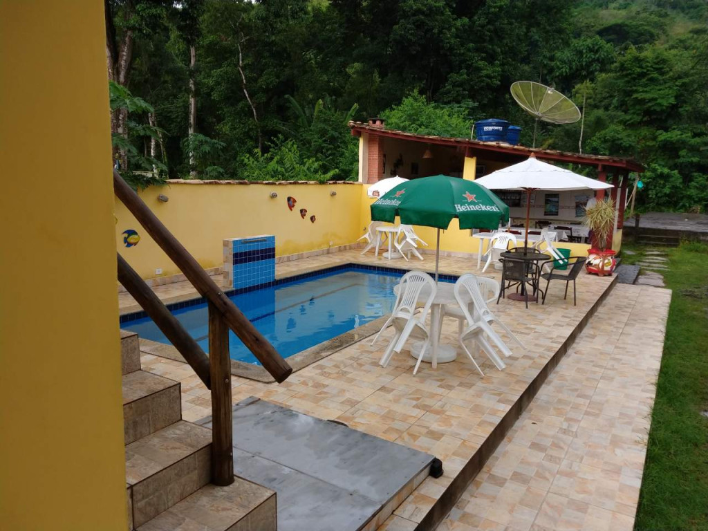 Suites em Paraty 50,00 por pessoa no Recanto Sol de Verão