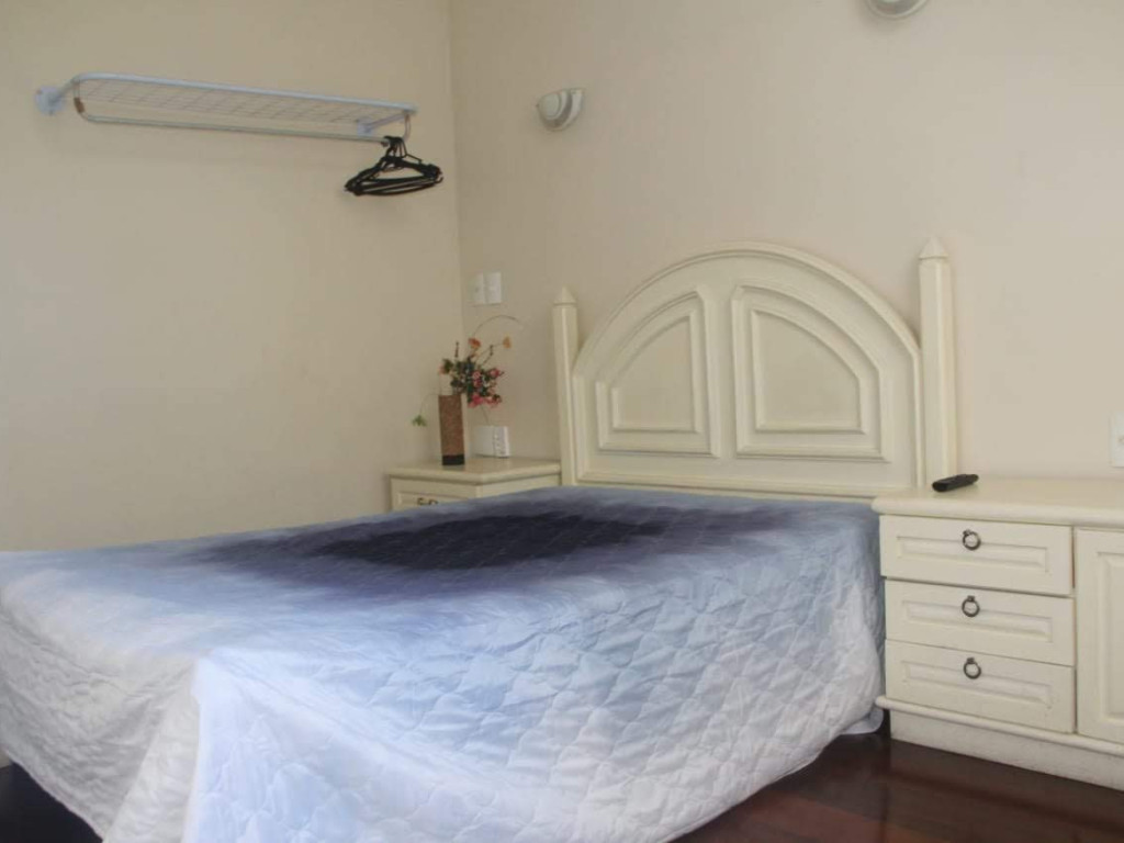 Great fit 3 bedroom wifi, cable tv, air, sea view